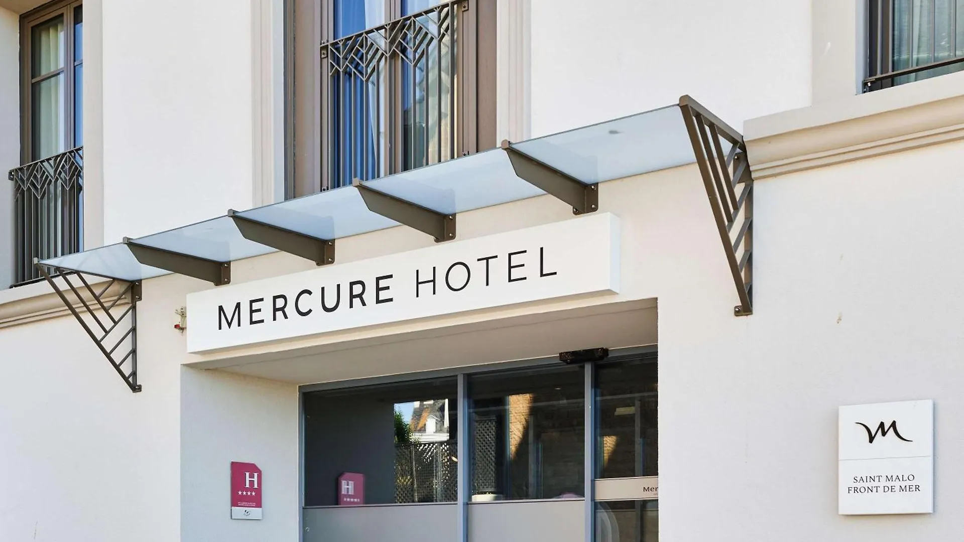 Mercure St Malo Front de Mer Saint-Malo France